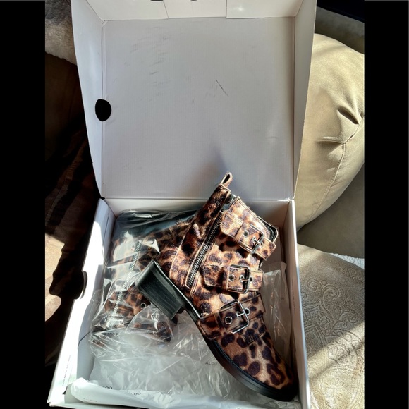 New! Aldo Ocauma Leopard Print Boots -Size 6.5 - Picture 6 of 9